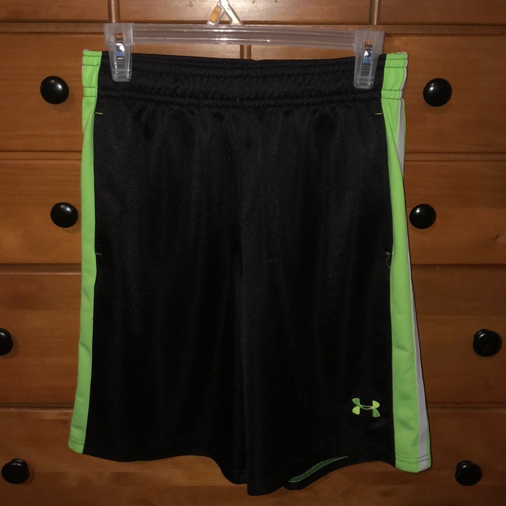 Men’s Black and Green Basketball Shorts